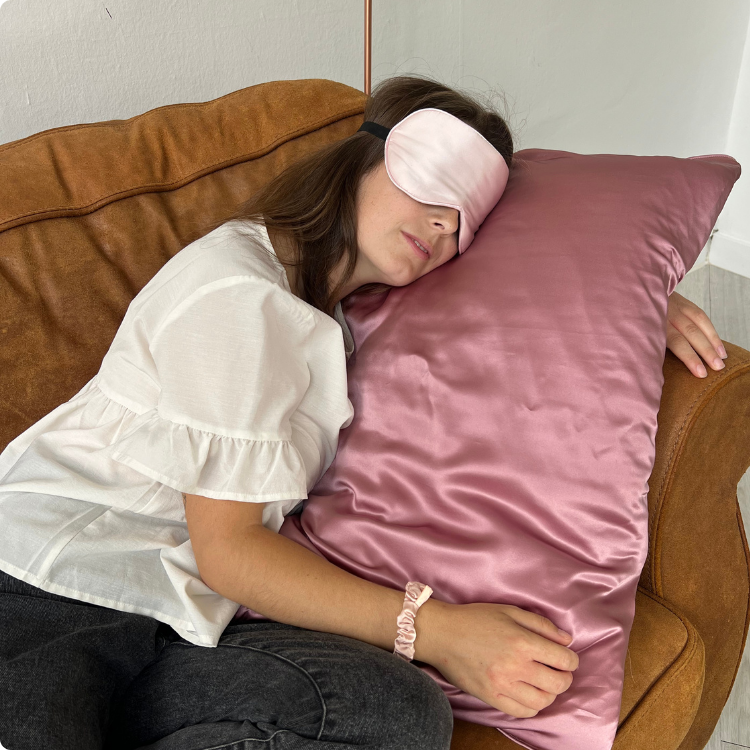 MASQUE DE NUIT EN SOIE DE MÛRIER